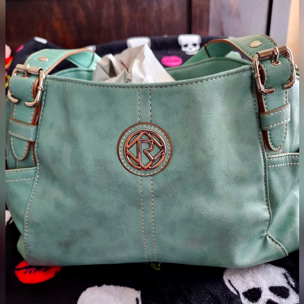 Relic Mint Color Purse.